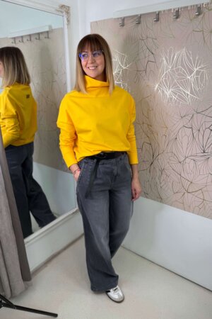 AT039 álló nyakú felső