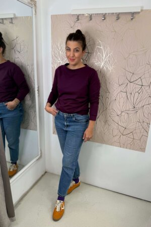 AT070 rövid állású felső