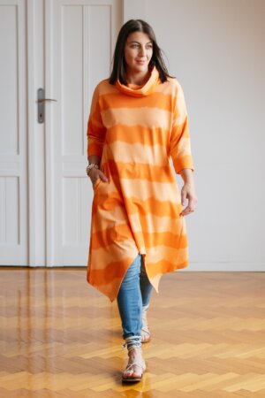 AT071 Aszimmetrikus ruha/tunika