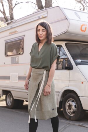 AT085 átlapolt szoknya